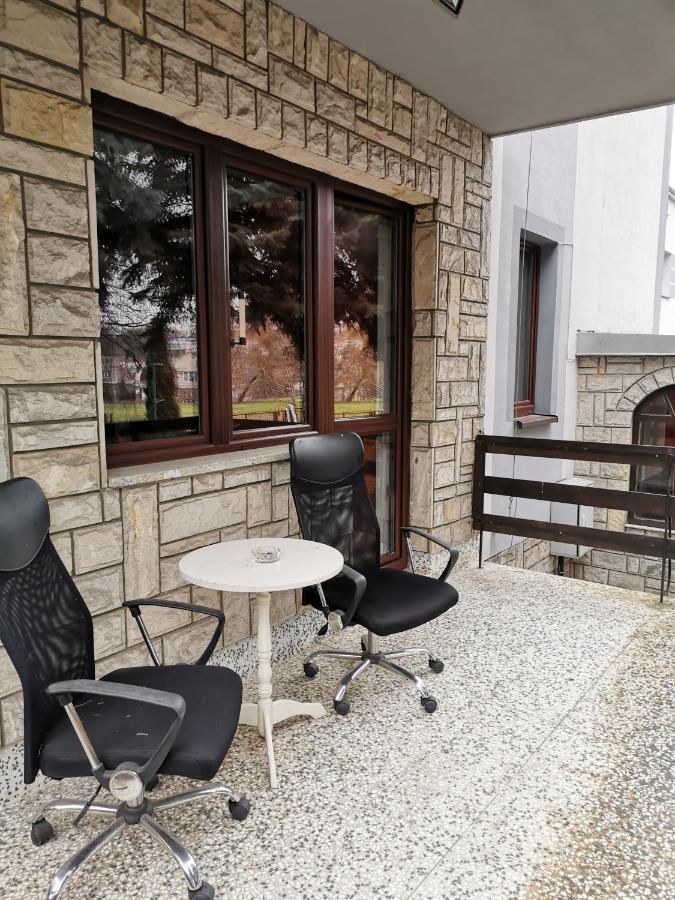 For Rest Hostel Люблин Экстерьер фото