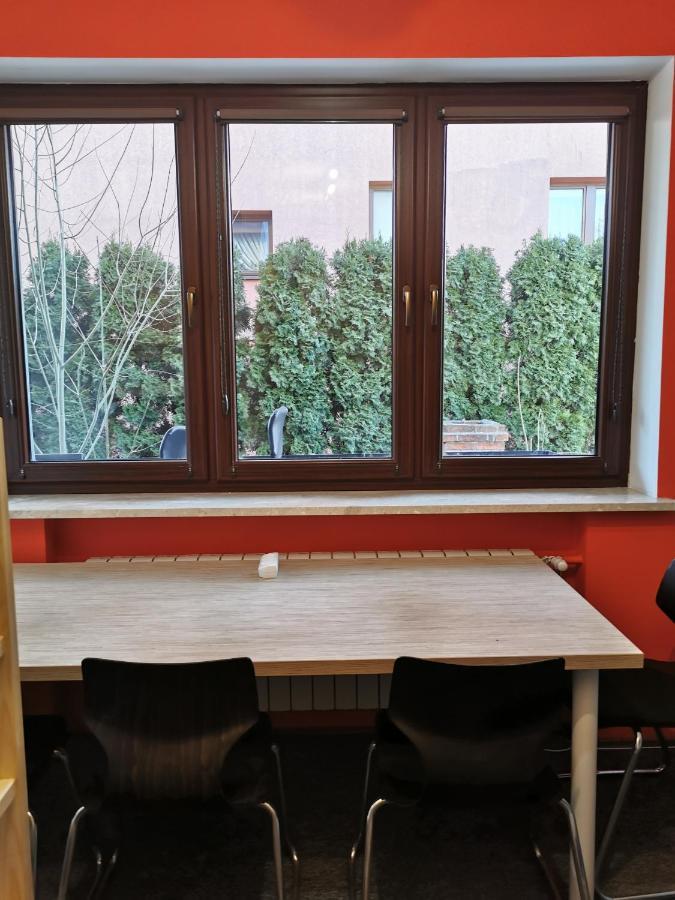 For Rest Hostel Люблин Экстерьер фото