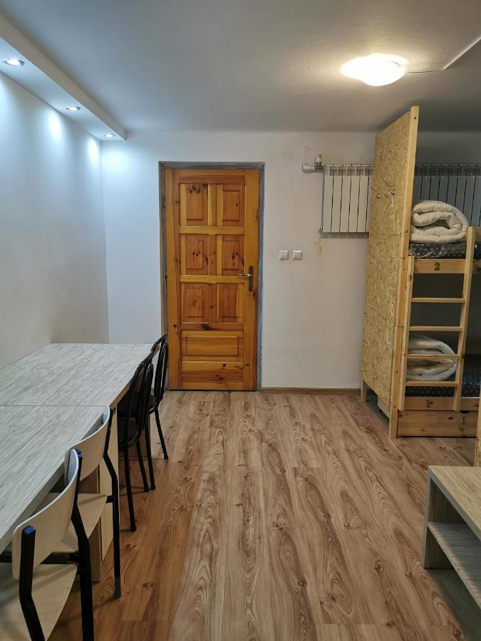 For Rest Hostel Люблин Экстерьер фото
