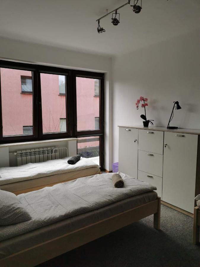 For Rest Hostel Люблин Экстерьер фото