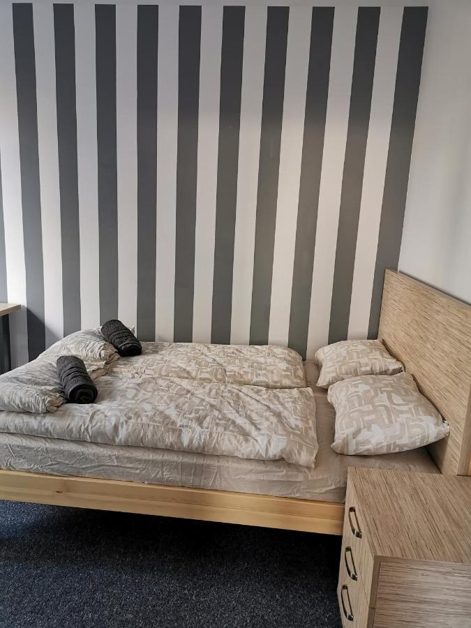 For Rest Hostel Люблин Экстерьер фото