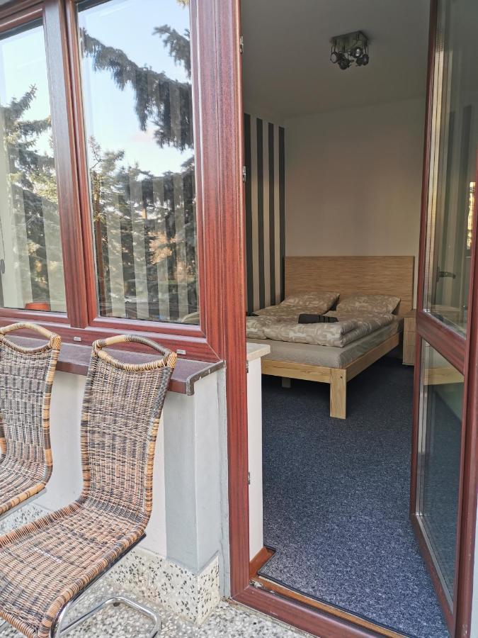 For Rest Hostel Люблин Экстерьер фото